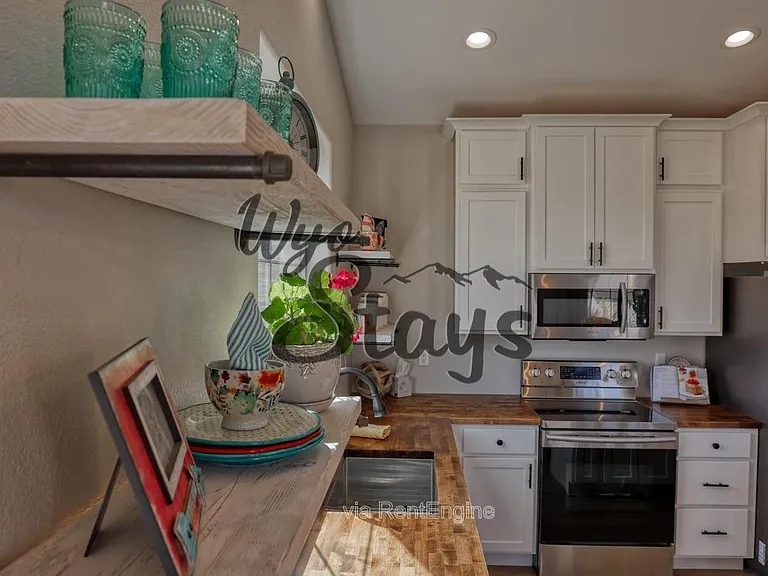 847 Lincoln Dr #201 — Photo 18