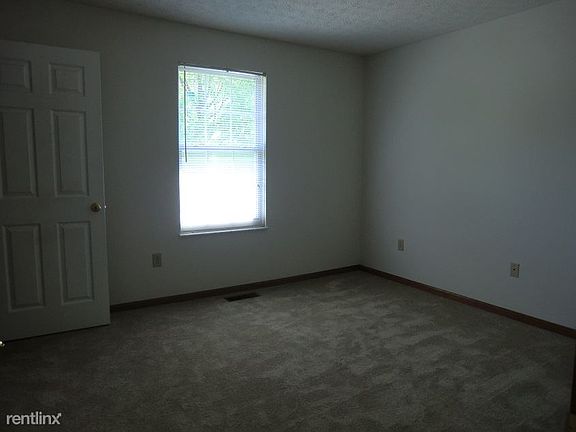 Holloway 19 Guest Bedroom