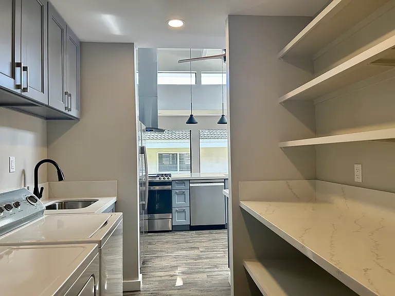 1417 Alexander St #B1 — Photo 2