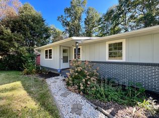 45 High Meadow Rd, Asheville, NC 28803