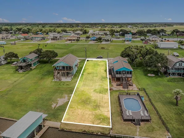 4113 County Road 291, Bay City, TX 77414