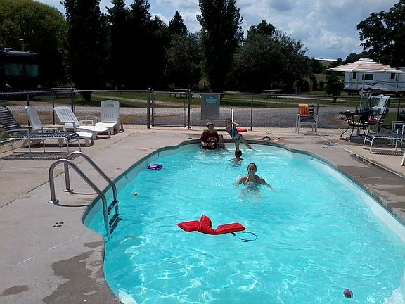 Fiberglass Pool