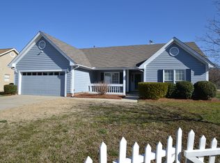 13619 Harpendon Ln, Charlotte, NC 28273