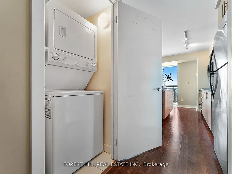 80 Western Battery Rd #1011 — Photo 9