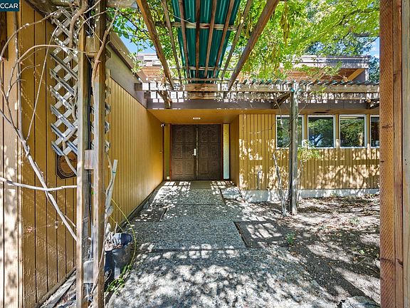 4th image of 3822 Quail Ridge Rd
