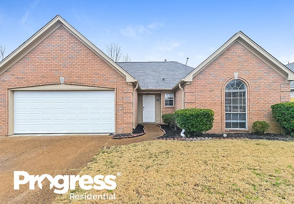 1st image of 5390 Crystal Oak Dr