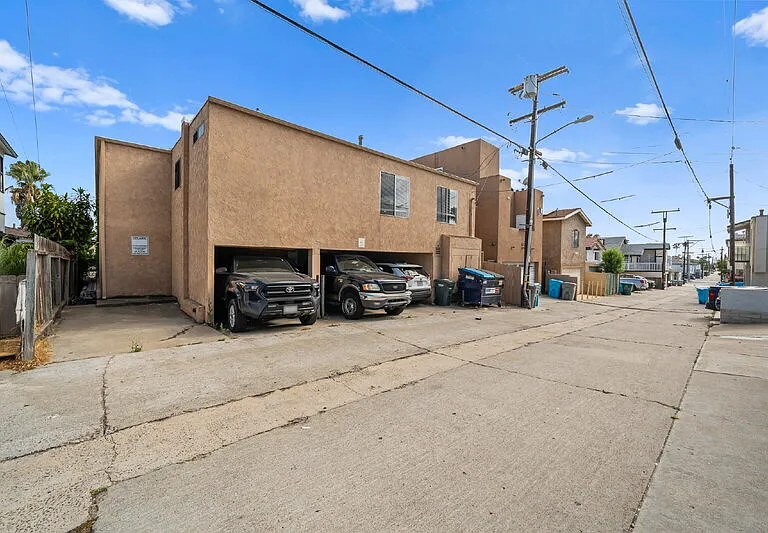 1452 Grand Ave #7 — Photo 25