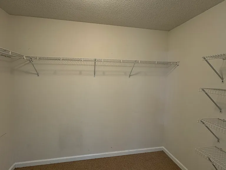 1840 Arborwood Dr — Photo 42