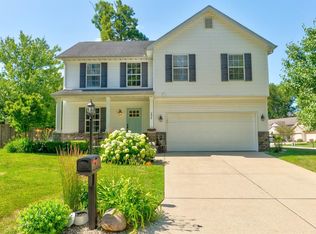 298 Dawn Dr, Valparaiso, IN 46385