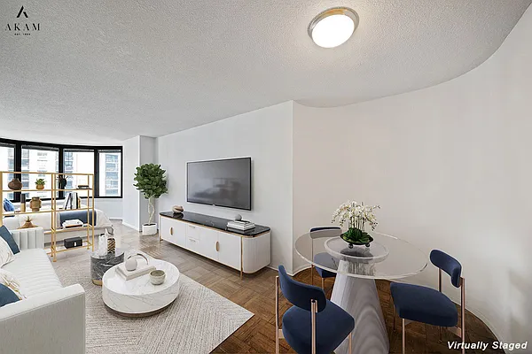 Rented by Akam Sales and Brokerage | media 2