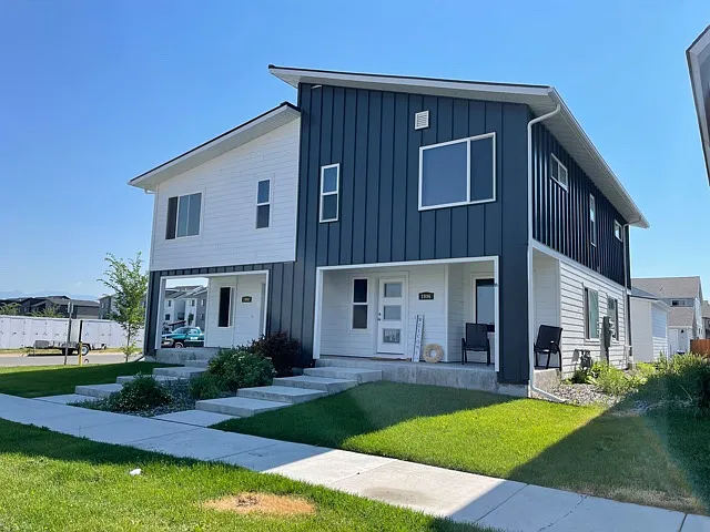 1096 Rosa Way #1