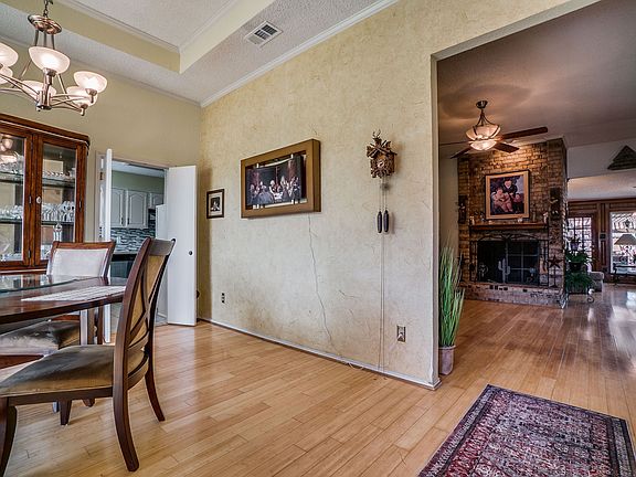 2609-ridge-oak-pl-garland-tx-High-Res-4.jpg