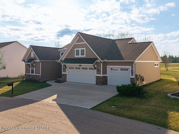 3rd image of 2842 Carnoustie Dr