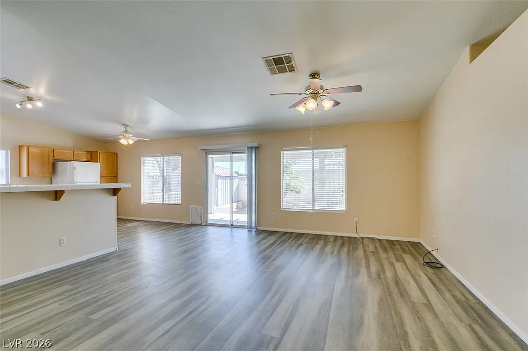 4 bed, 2.0 bath, 1505 sqft, $2,500 — Photo 4