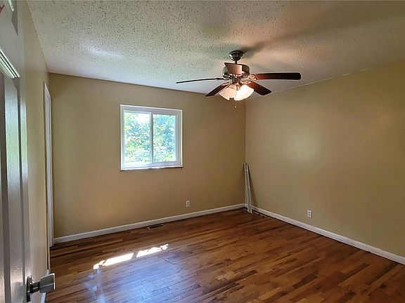 5th image of 2384 Stoney End Ct