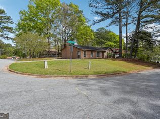 8474 Peachtree Ln, Riverdale, GA 30274