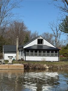8434 Tuttle Rd, Bridgeport, NY, 13030