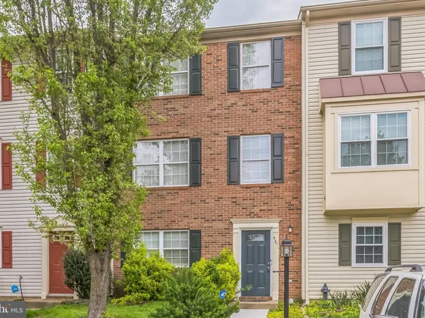 521 Clint Ln, Fredericksburg, VA 22405