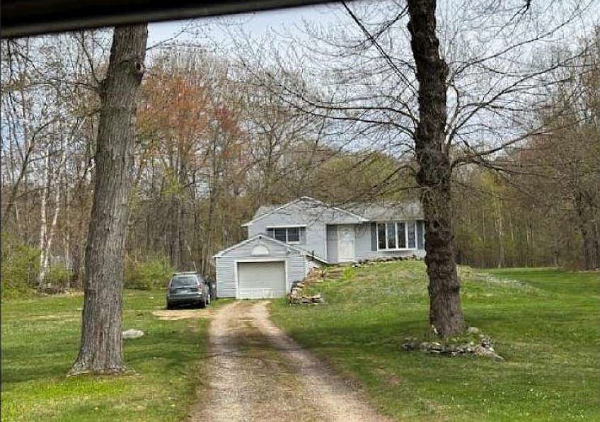 1st image of 41 Spusta Rd