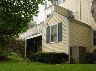40R Prospect St, Marblehead, MA 01945