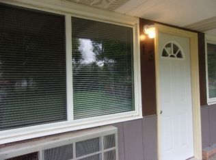 100 1st St E APT 13, Velva, ND 58790