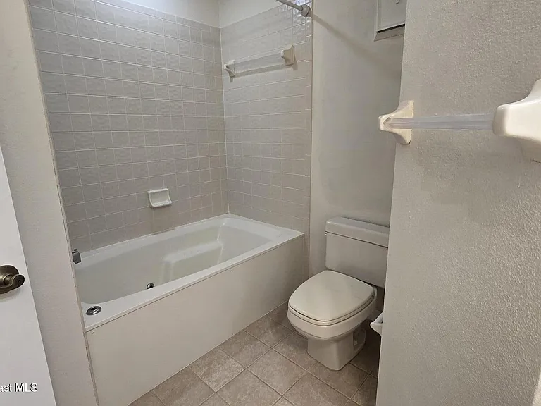 816 Greenwood Manor Cir #10 — Photo 41