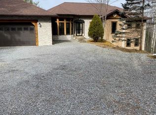 280 Mule Holler, Hinton, WV 25951