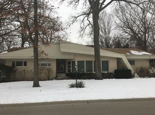 539 Briar Ln, Lake Forest, IL