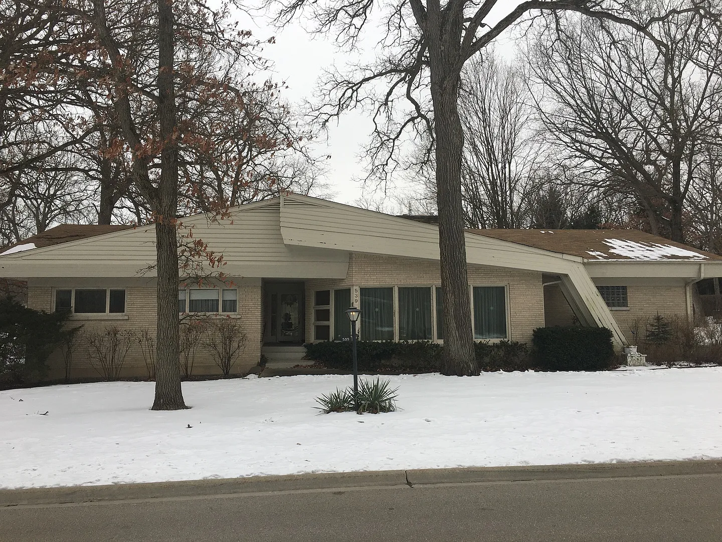 539 Briar Ln photo 1