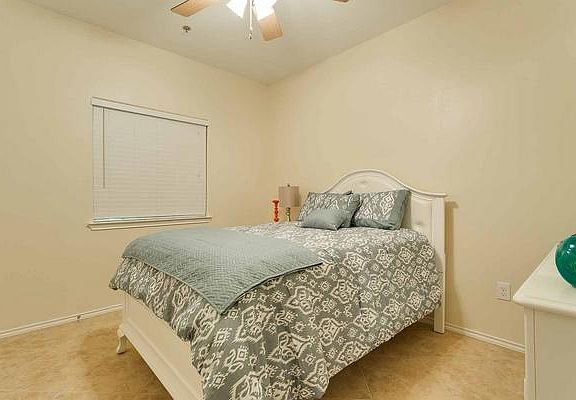 3rd image of 121 E Quamasia Ave #0