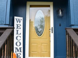 6543 SW 40th St, Topeka, KS 66610