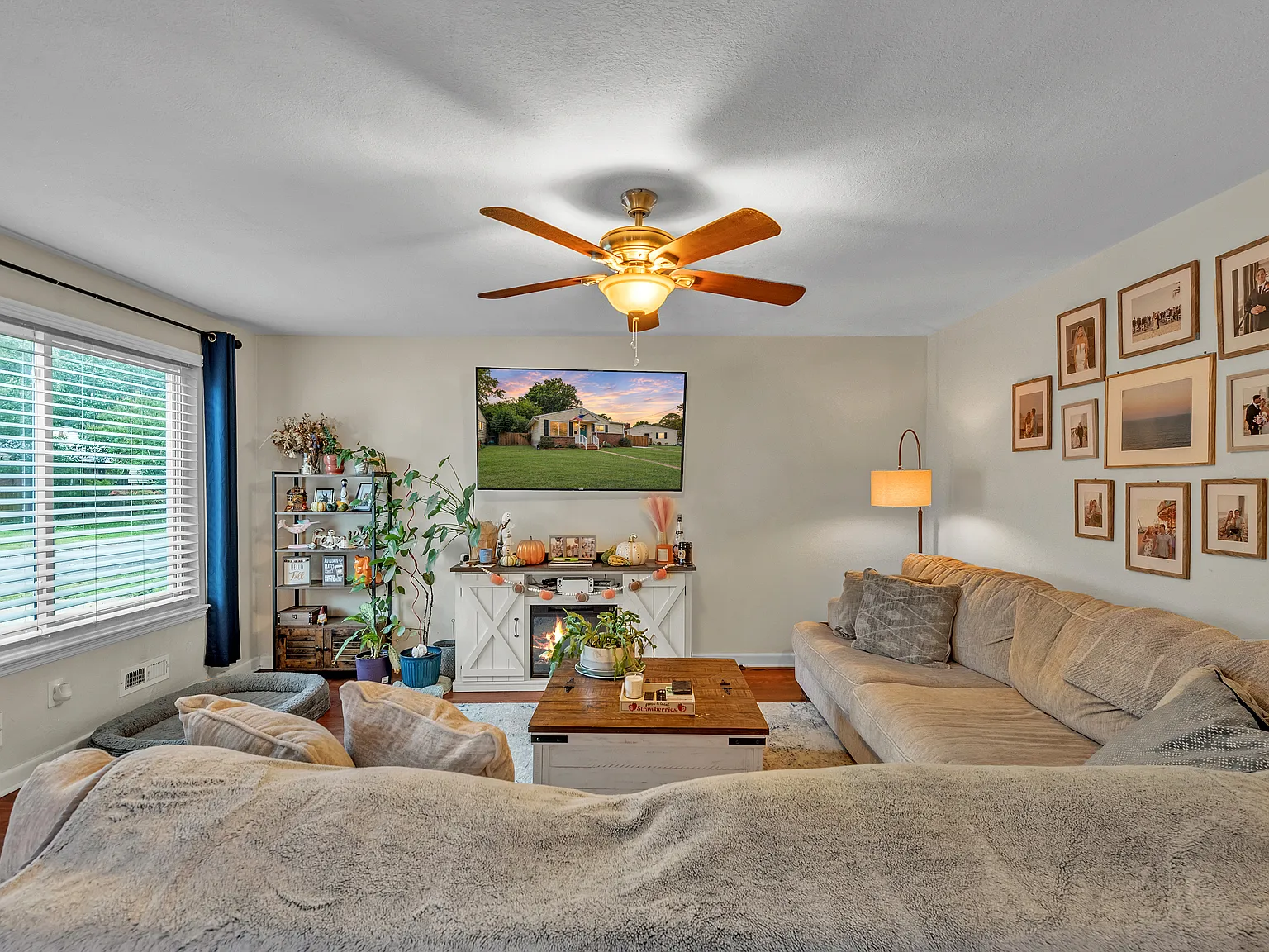 3 bed, 1502 sqft, $2,600 — Photo 4