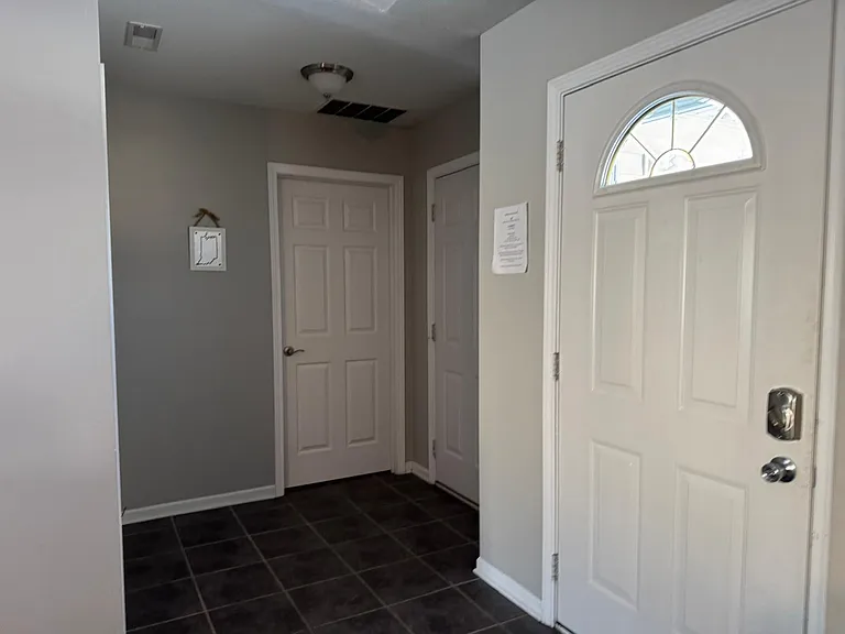 9129 Baker St — Photo 16