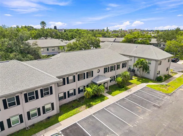 1180 RUE DES ROIS #1A, SOUTH PASADENA, FL 33707