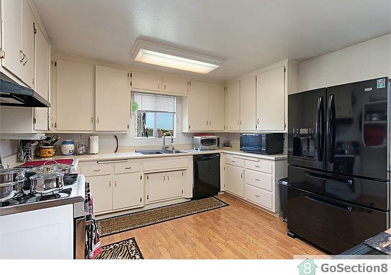 1st image of 1447 Hedionda Ave