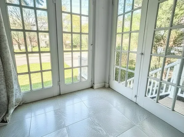 412 W Maple Ave #B, Merchantville, NJ 08109