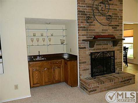 3rd image of 3726 Edgemont Dr