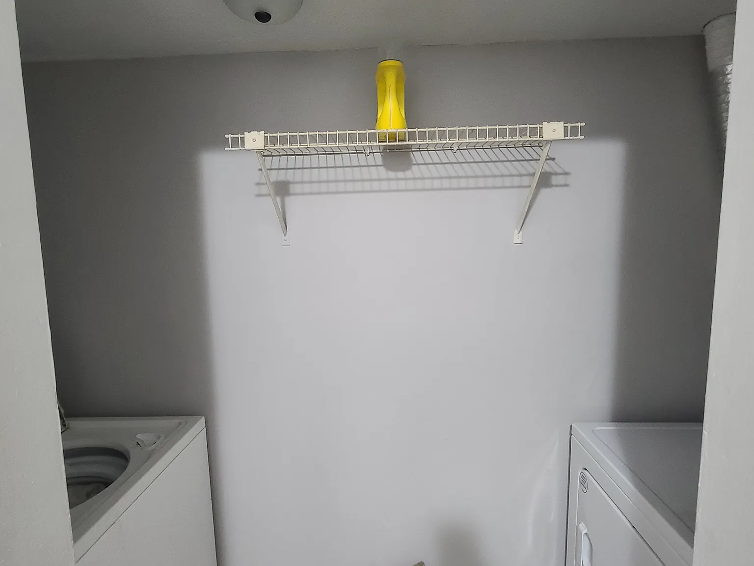 2 bed, 846 sqft, $1,200 — Photo 2