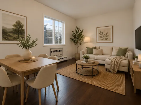 691 Evergreen Avenue image 1 of 7