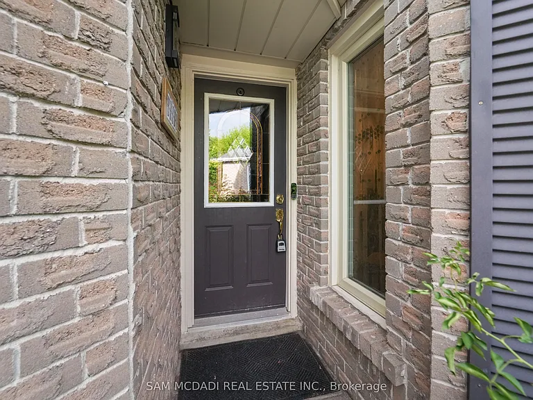 6251 Saltmarsh Ct — Photo 5