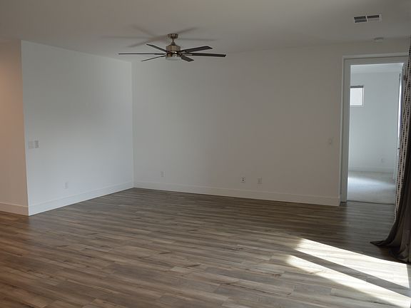3rd image of 4153 W Landberg Ave
