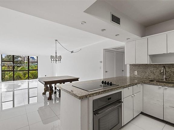 4th image of 20335 N Country Club Dr APT 209