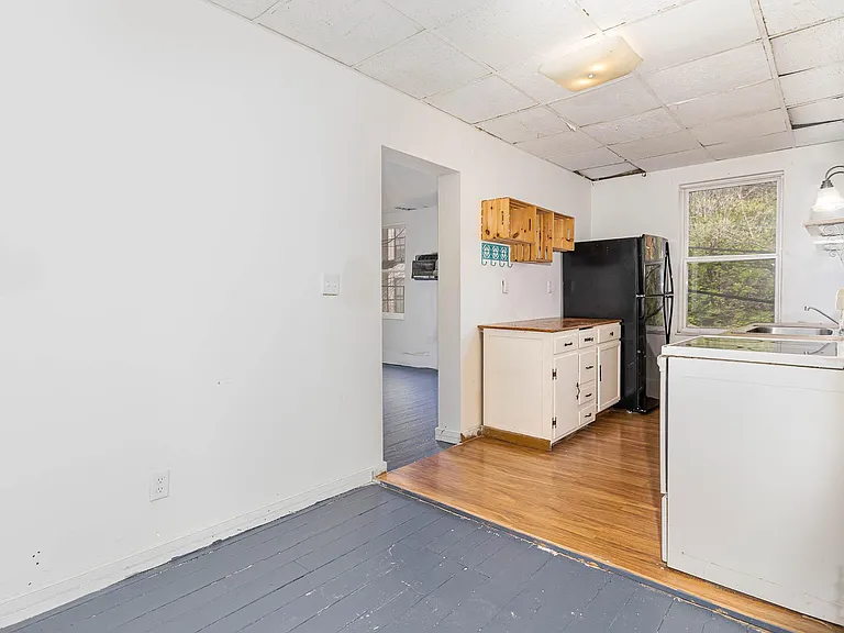 213 Mulberry St #2 — Photo 3