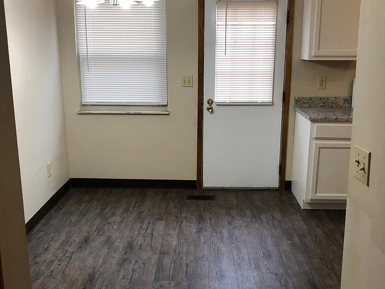 5323 Shiloh Dr — Photo 3
