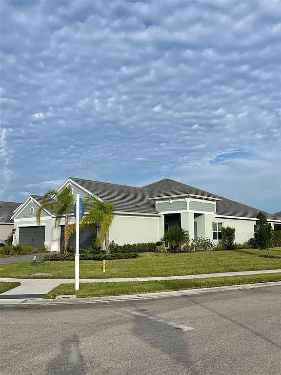 2 bed, 2.0 bath, 1632 sqft, $3,000 — Photo 2