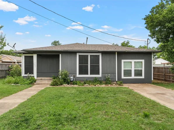 1403 W 11th St, Mc Gregor, TX 76657
