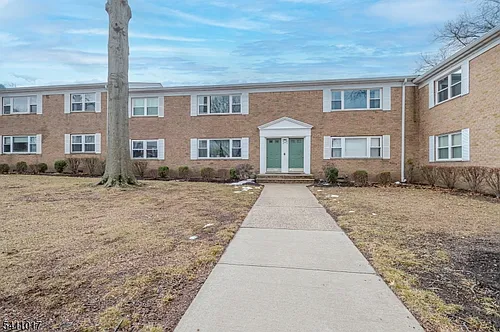 161 Evergreen Rd #12B Photo 1