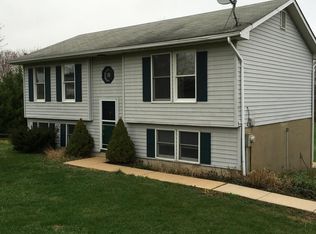 84 Sharon St, Rising Sun, MD 21911