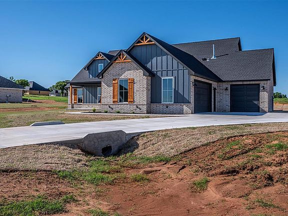5th image of 2448 Sierra Cir