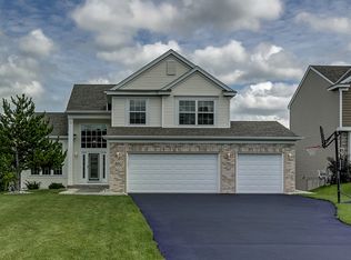 4114 Oakbrooke Curv, Eagan, MN 55122